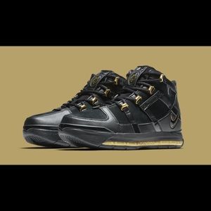 Lebron retro 3 Christ the King